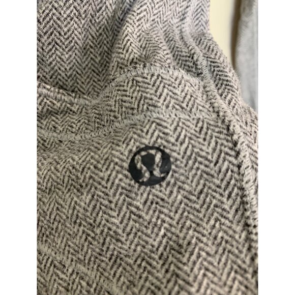 Lululemon Base Runner 1/2 Zip Herringbone Black Sz 8 Jacket Pullover 7430 rulu - Picture 14 of 14